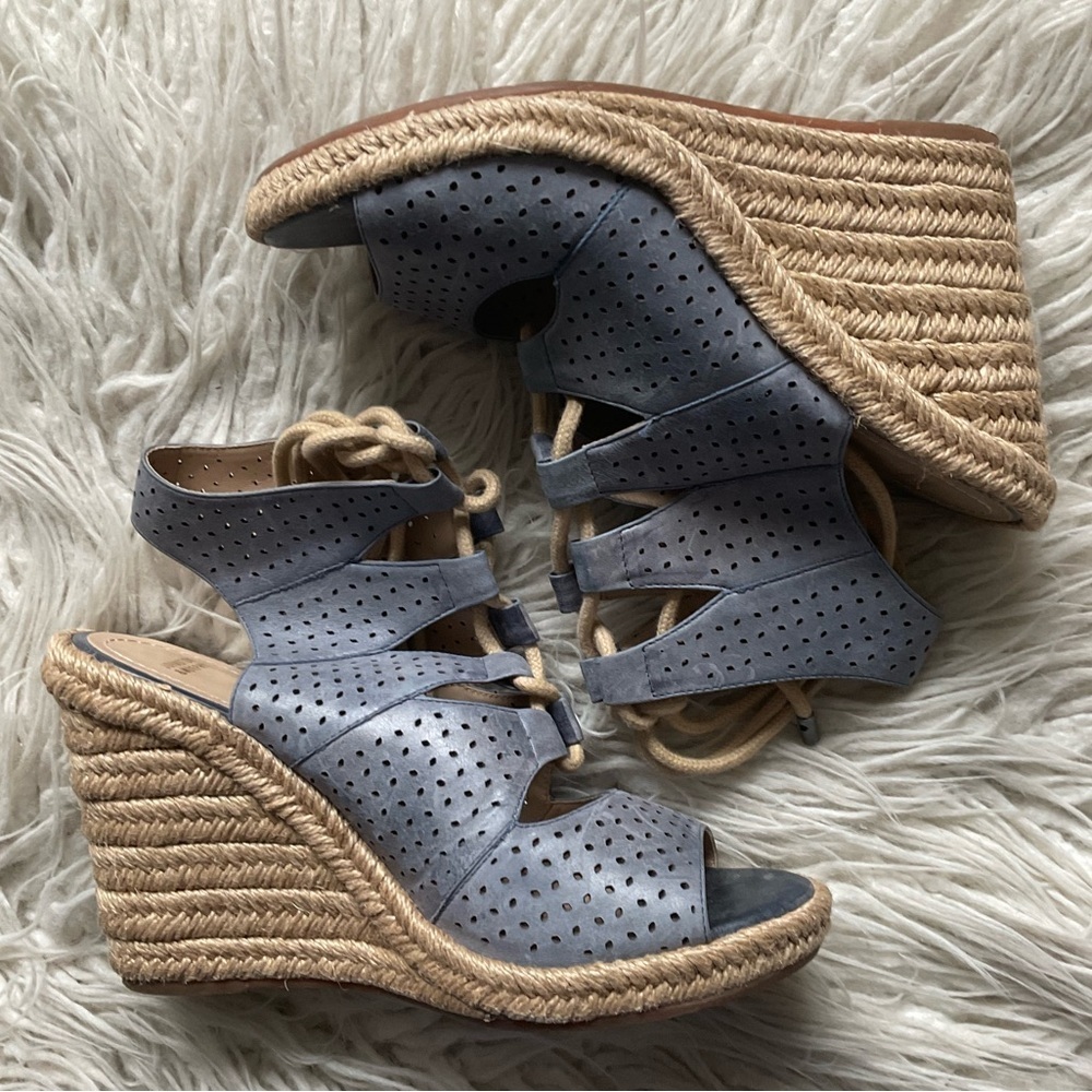 Johnston & Murphy Perforated Blue Leather Espadrille Lace Up Wedge Sandals EUC 9